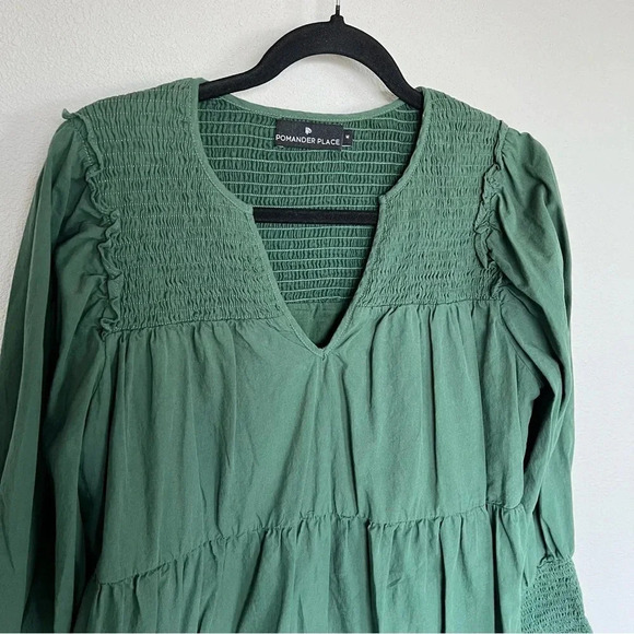 NWOT Tuckernuck Pomander Place Ceci Smocked Dress Long Puff Sleeve Jaguar Green - Picture 4 of 12